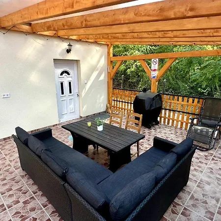 Forest 2024 * Lábatlan